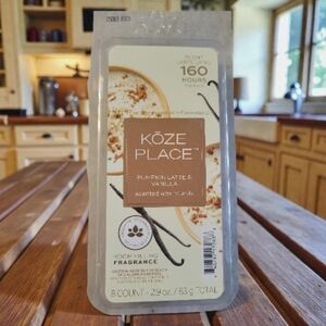 1 Koze Place Pumpkin Latte & Vanilla Scented Wax Rounds, 8 Ct 160 Hours Per Pack